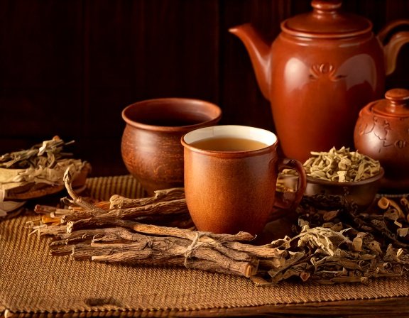Rustic arrangement: licorice tea, dried roots